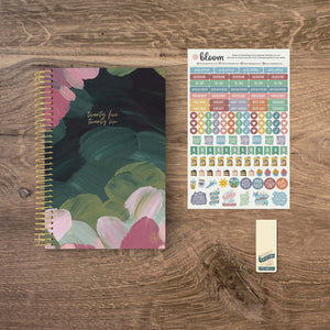 2025-2026 Emerald Paint Soft Cover Planner