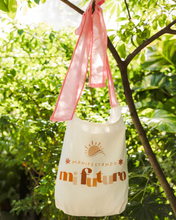 Load image into Gallery viewer, Bowtiful Tote: Manifestando Mi Futuro
