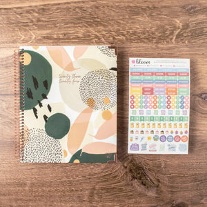 2023-2024 Green Modern Abstract Vision Planner