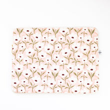 Load image into Gallery viewer, White Anemone 15&quot; Laptop Sleeve
