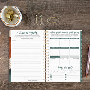 2025 Green Earthy Abstract, Soft Cover Planner