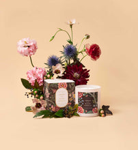 Load image into Gallery viewer, Gracie Amber and Black Vanilla Glass Candle
