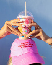 Load image into Gallery viewer, Bunita, Consistente y Fuerte Caps in Pink
